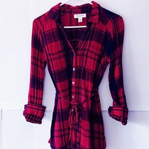 MOTHERHOOD MATERNITY Red and Navy Plaid Flannel Shirt Size S